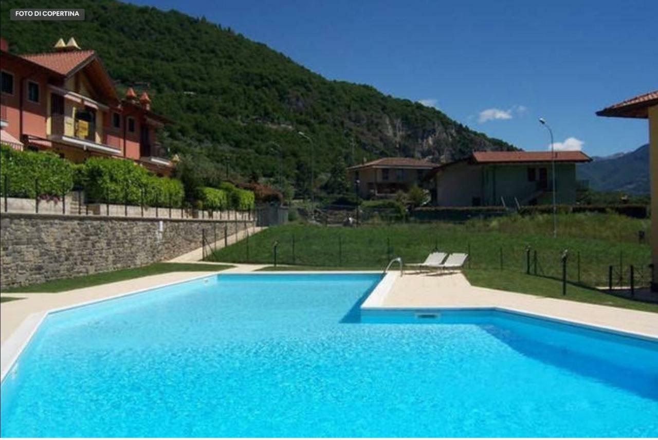 Irina'S House With View On Like And Swimming Pool Lägenhet Riva di Solto Exteriör bild